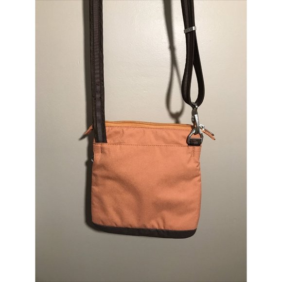 Pacsafe Citysafe LS50 Cross Body Handbag Purse - Picture 6 of 9